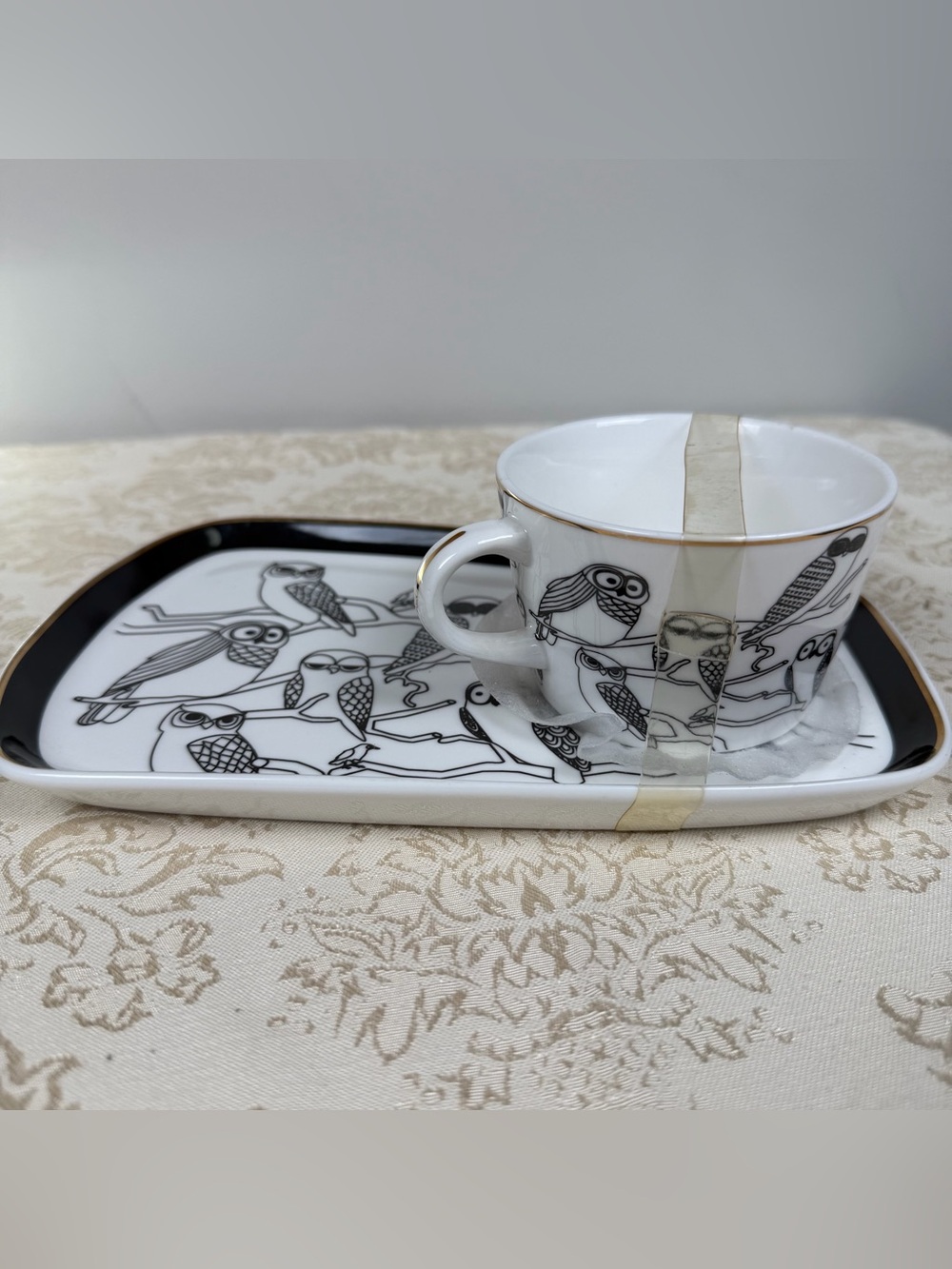 Vintage Grace White Fine Ceramic Owl Teacup and Saucer, Gold Rimmed, Rectangle